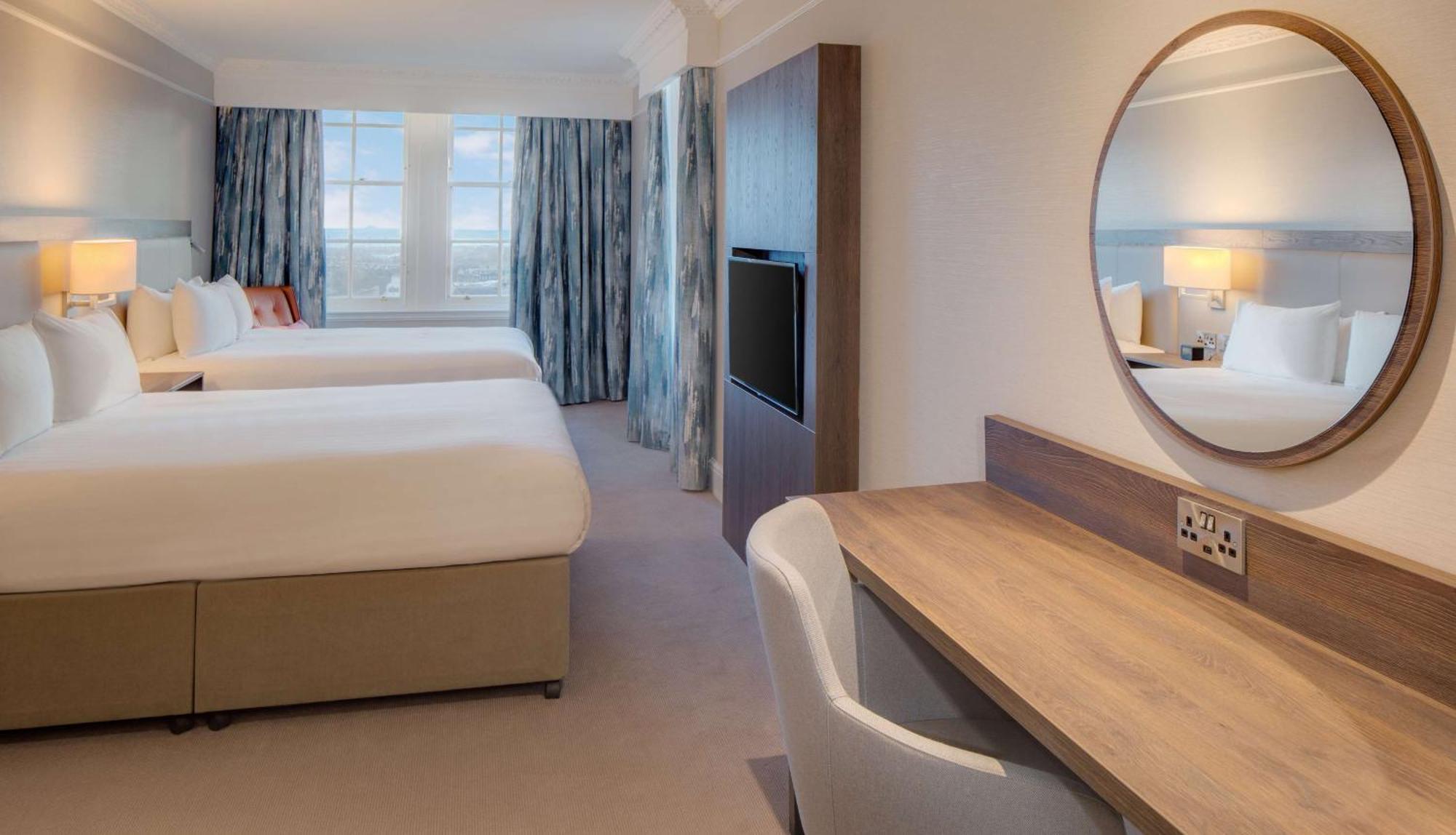 Doppelzimmer mit 2 Doppelbetten
